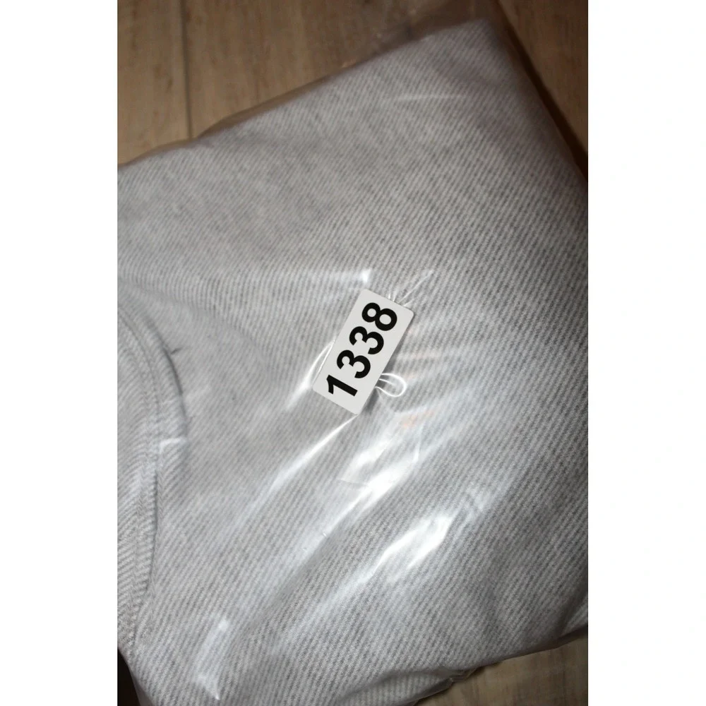 J.Crew Men's Textured Knit Long Sleeve Crewneck Heather Grey CL388 Size M NWT